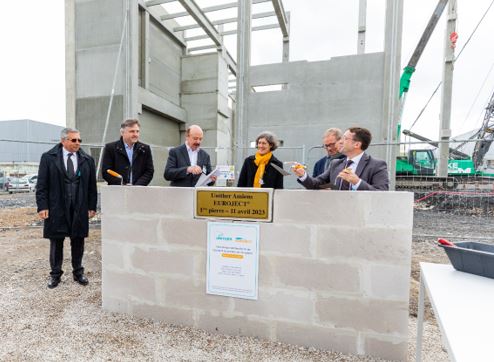 Pose de la première pierre de l’extension du Laboratoire Unither Amiens